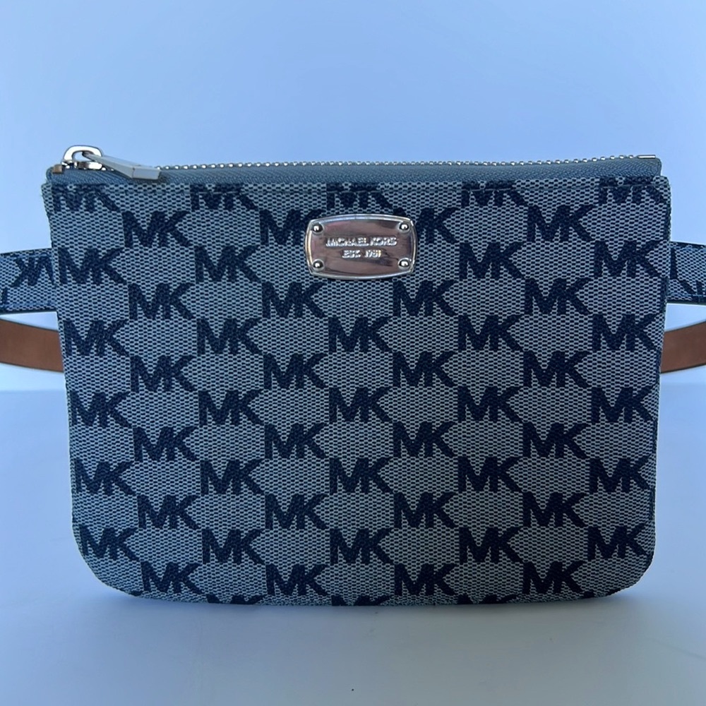 Michael Kors Fanny Pack Belt Bag